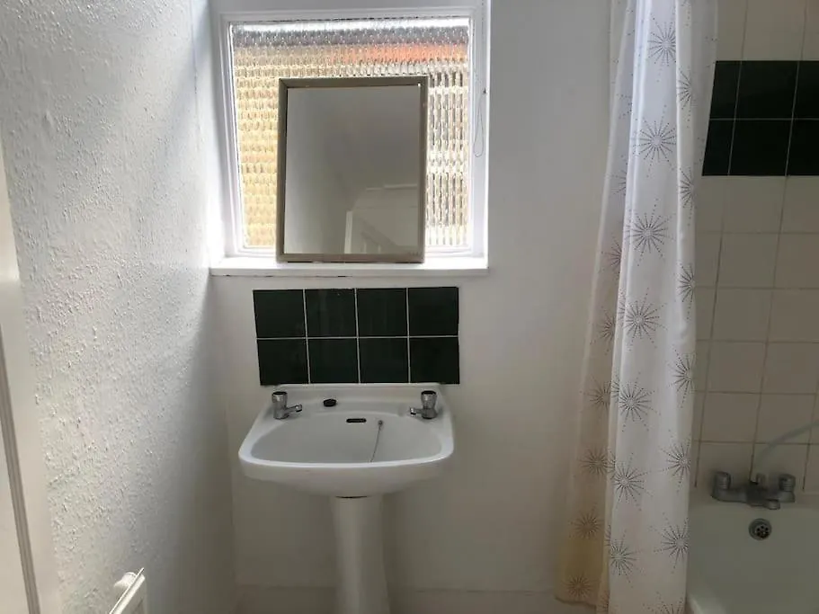 Apartment East London 2 Bedroom Flat