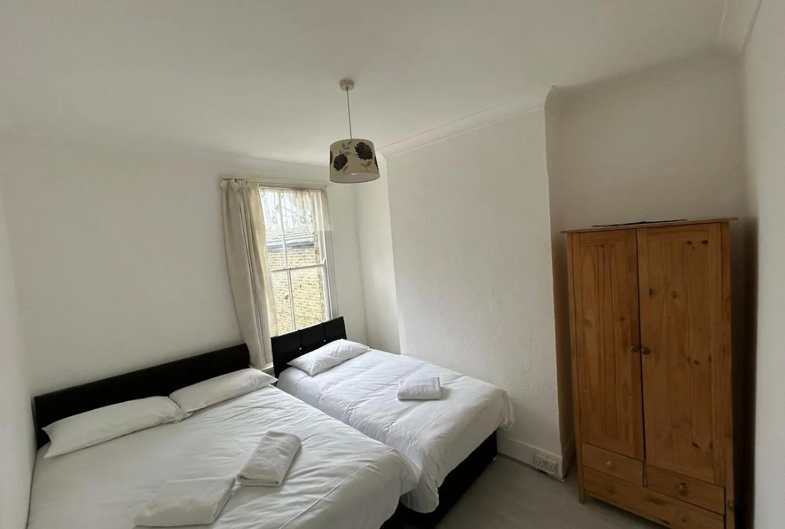 East London 2 Bedroom Flat